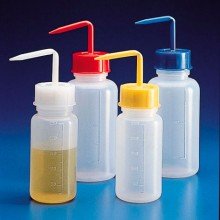 Wash bottle. KARTELL. Cap colour: White. Capacity (ml): 500